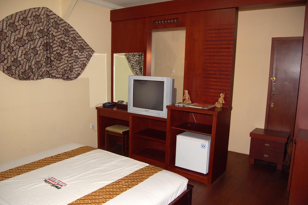 Swaloh Resort & Spa Kalangbret Екстериор снимка